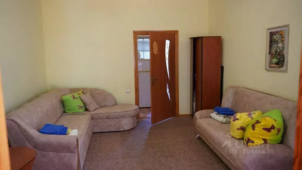 2-к кв. Крым, Алушта ул. Октябрьская, 6/8Б (42.0 м) - Фото 0