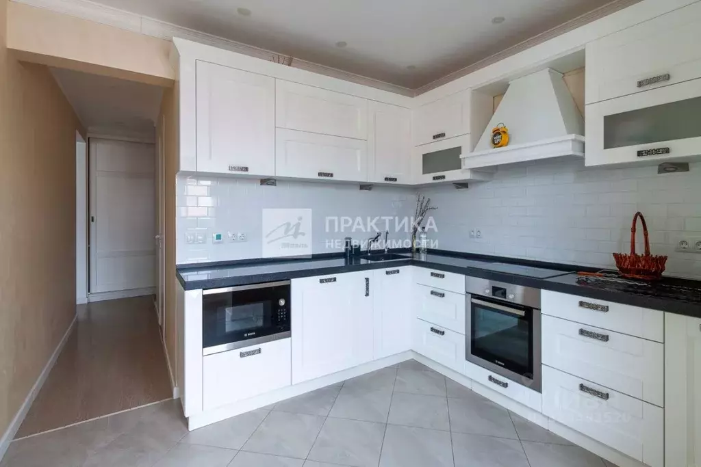 3-к кв. Московская область, Химки ул. Родионова, 5 (76.5 м) - Фото 1