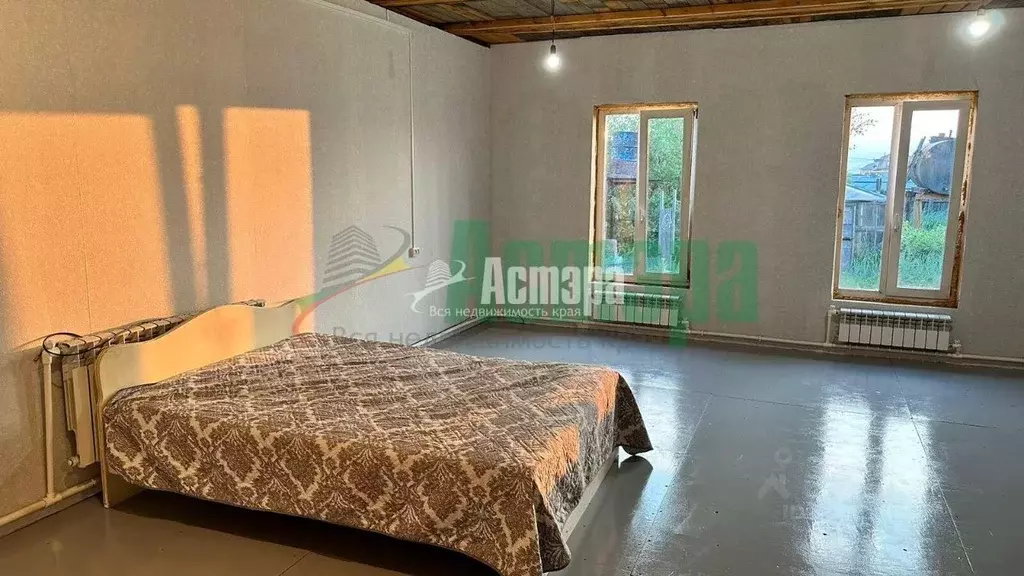 Дом в Забайкальский край, Читинский район, с. Угдан  (277 м) - Фото 2