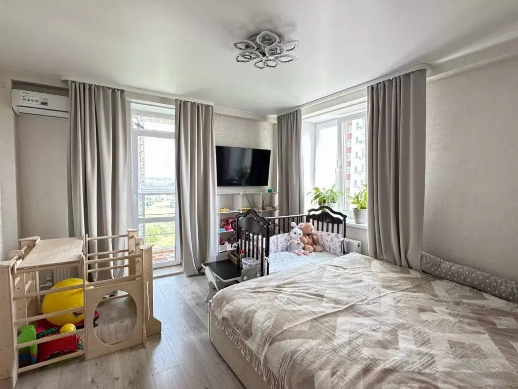 2-к кв. Омская область, Омск бул. Архитекторов, 1В (54.0 м) - Фото 1