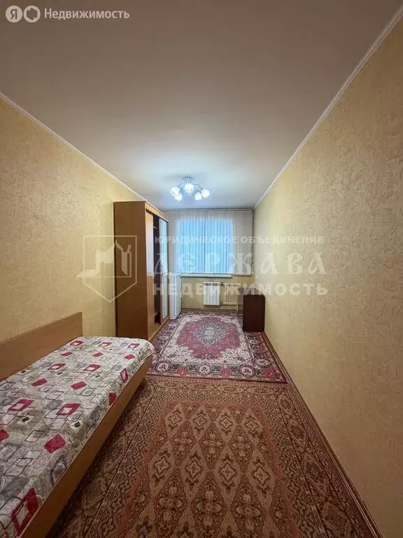 2-комнатная квартира: Кемерово, Октябрьский проспект, 33А (43.5 м) - Фото 1