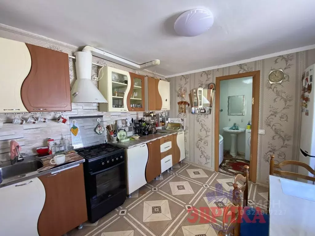 Дом в Краснодарский край, Крымск Дорожная ул., 47 (70 м) - Фото 1