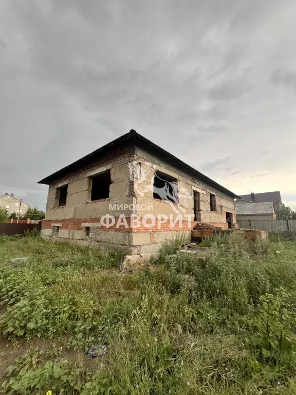 Дом в Оренбургская область, Орск Комсомольская пл. (250 м) - Фото 0