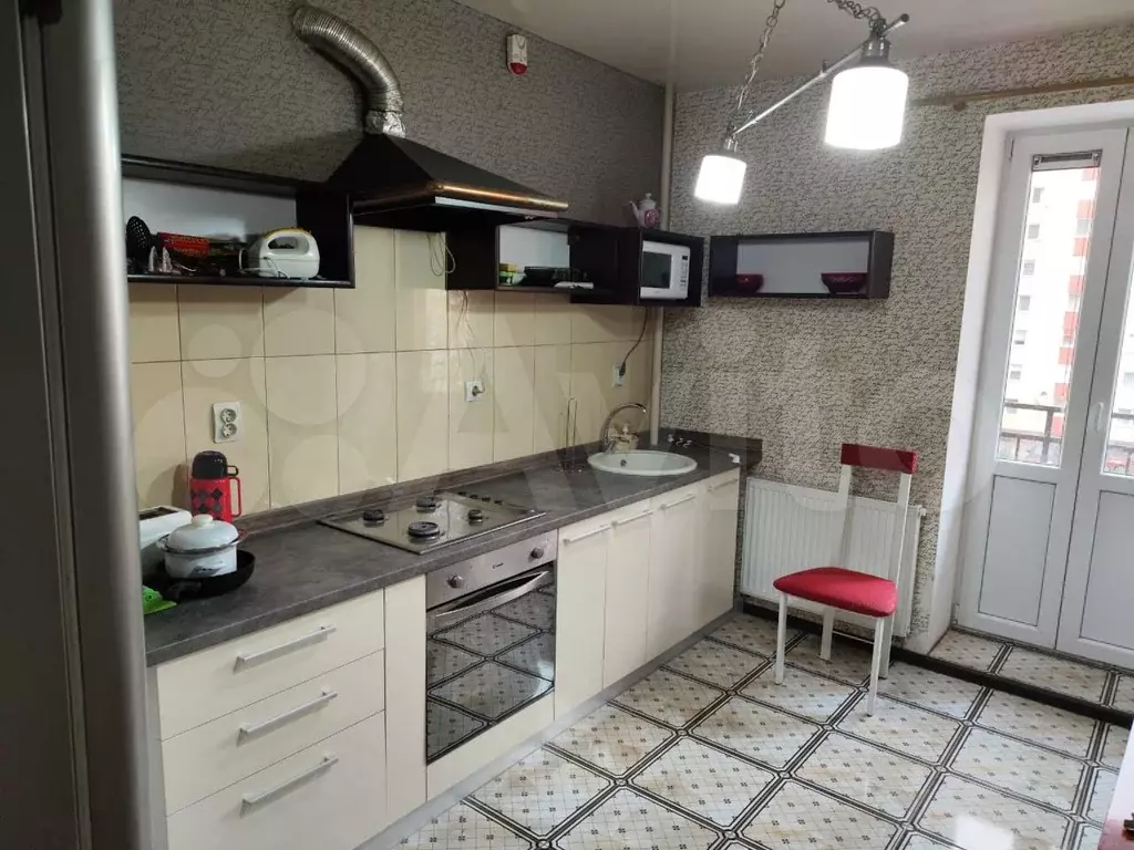 2-к. квартира, 63 м, 4/9 эт. - Фото 0