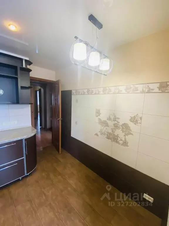 3-к кв. Ульяновская область, Ульяновск Хрустальная ул., 56 (72.0 м) - Фото 2