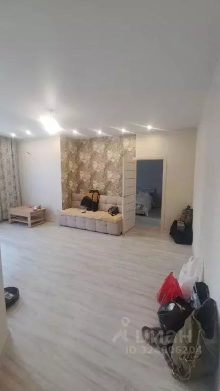 2-к кв. Кемеровская область, Кемерово ул. Веры Волошиной, 38А (55.6 м) - Фото 0