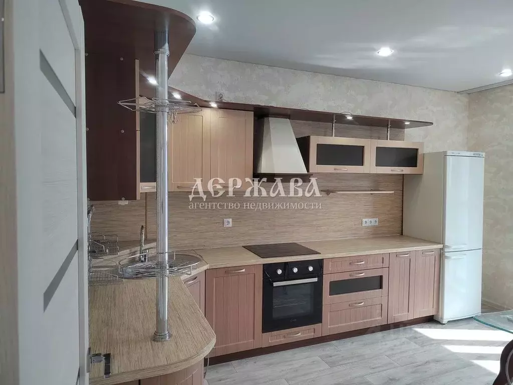 2-к кв. Белгородская область, Старый Оскол Садовые Кварталы мкр, 1 ... - Фото 2