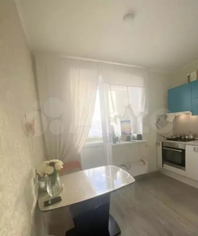 2-к. квартира, 50,4 м, 4/4 эт. - Фото 1