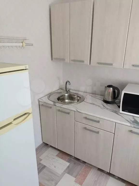 1-к. квартира, 40 м, 2/5 эт. - Фото 1