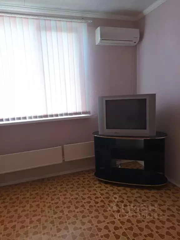 1-к кв. Самарская область, Тольятти 10-й кв-л, бул. Луначарского, 5 ... - Фото 1