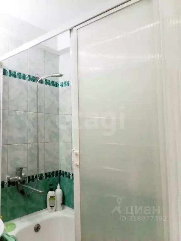 4-к кв. Саратовская область, Саратов ул. Танкистов, 65 (60.1 м) - Фото 1
