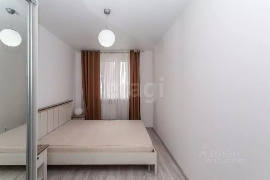 2-к кв. Тюменская область, Тобольск 15-й мкр, 22 (46.2 м) - Фото 1