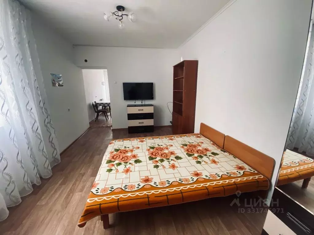 1-к кв. Крым, Симферополь ул. Алексеева, 37 (30.0 м) - Фото 1