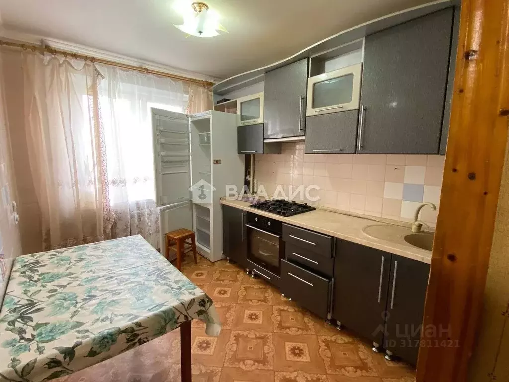 3-к кв. Белгородская область, Белгород ул. Буденного, 2 (61.6 м) - Фото 0