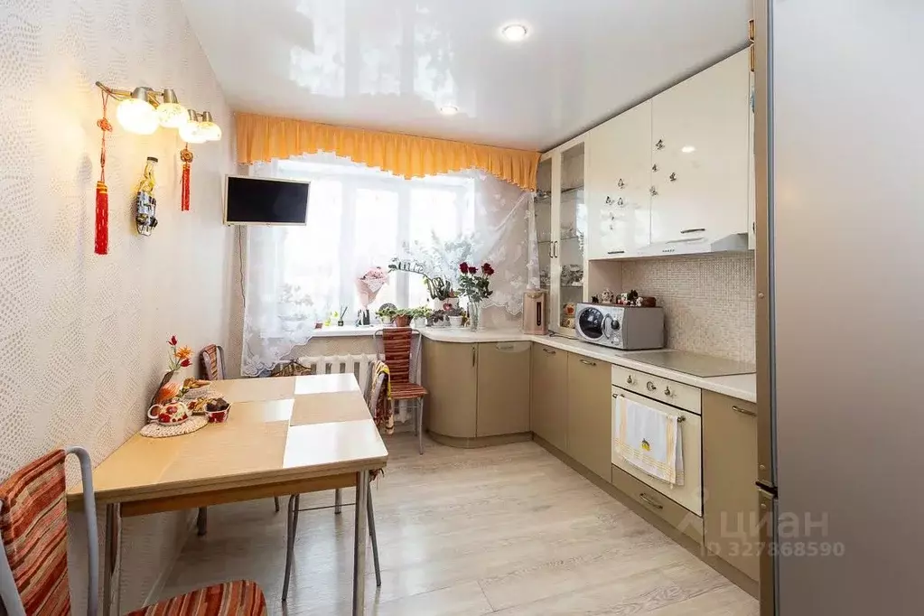 4-к кв. Амурская область, Благовещенск ул. Горького, 22 (99.8 м) - Фото 2