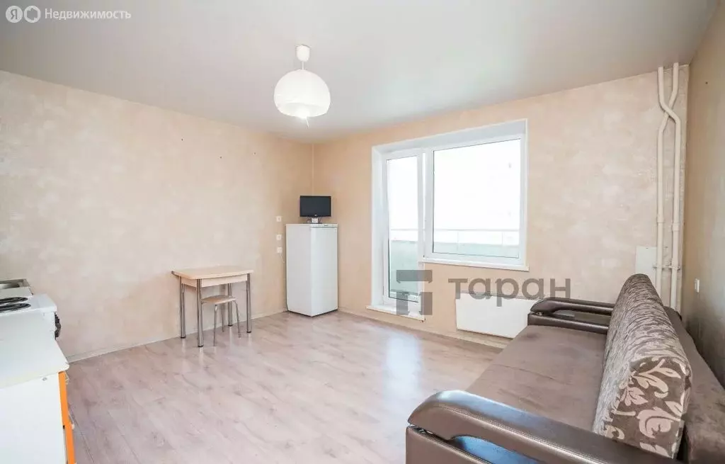 Квартира-студия: Челябинск, 2-я Эльтонская улица, 50 (24.2 м) - Фото 1
