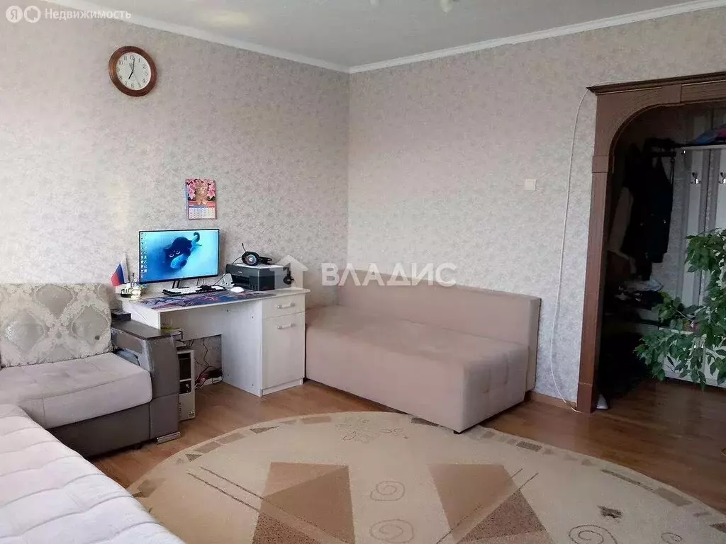 3-комнатная квартира: Нижнекамск, улица Мурадьяна, 34 (64 м) - Фото 1