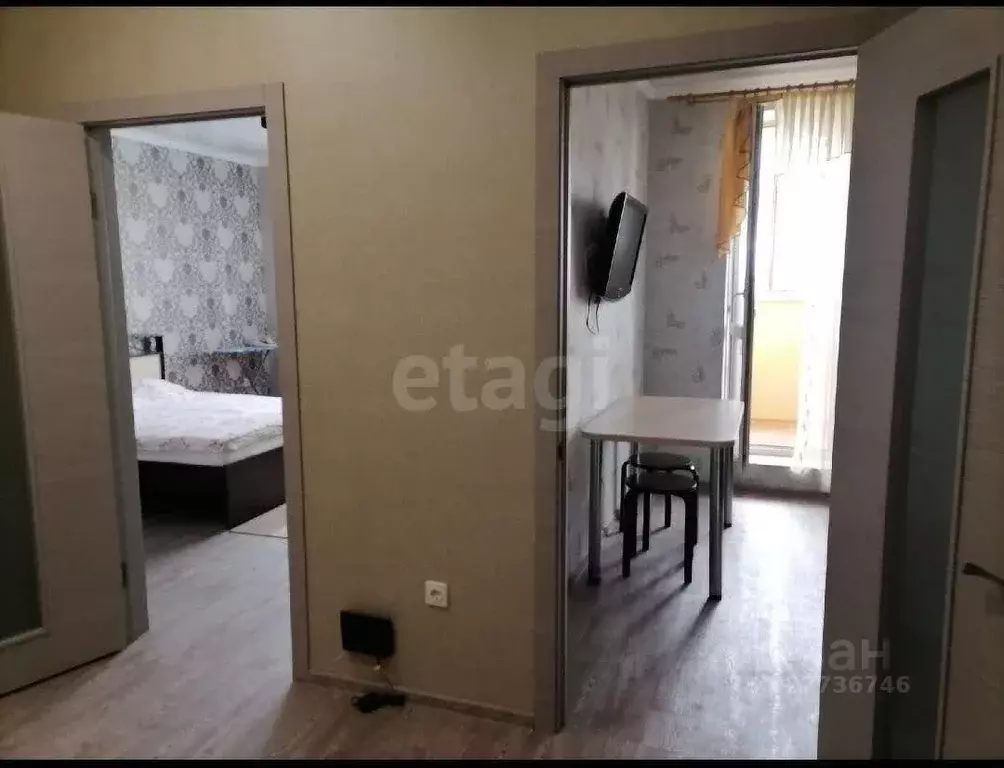 1-к кв. Тюменская область, Тюмень ул. Газовиков, 35 (49.0 м) - Фото 2