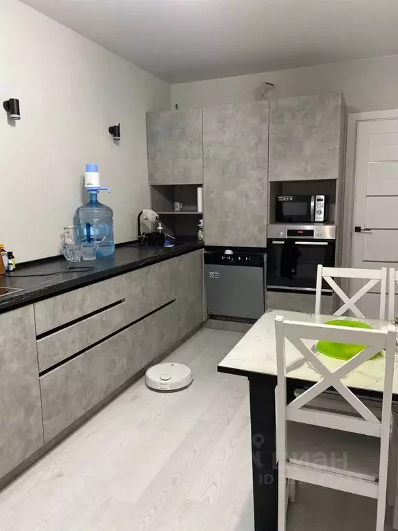 3-к кв. Челябинская область, Челябинск просп. Краснопольский, 34 (69.4 ... - Фото 1