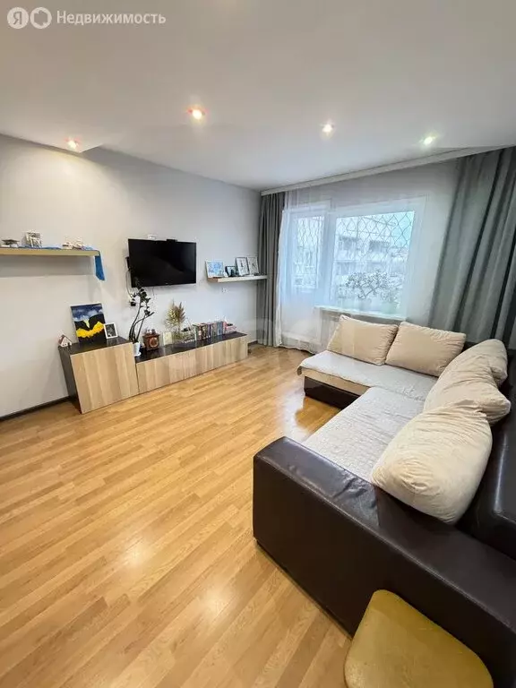 3-комнатная квартира: Улан-Удэ, 111-й микрорайон, 9 (66.8 м) - Фото 2