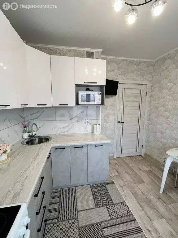 2-комнатная квартира: Александровск-Сахалинский, Комсомольская улица, ... - Фото 2