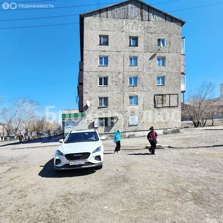 1-комнатная квартира: Кызыл, улица Ооржака Лопсанчапа, 37 (34 м) - Фото 0