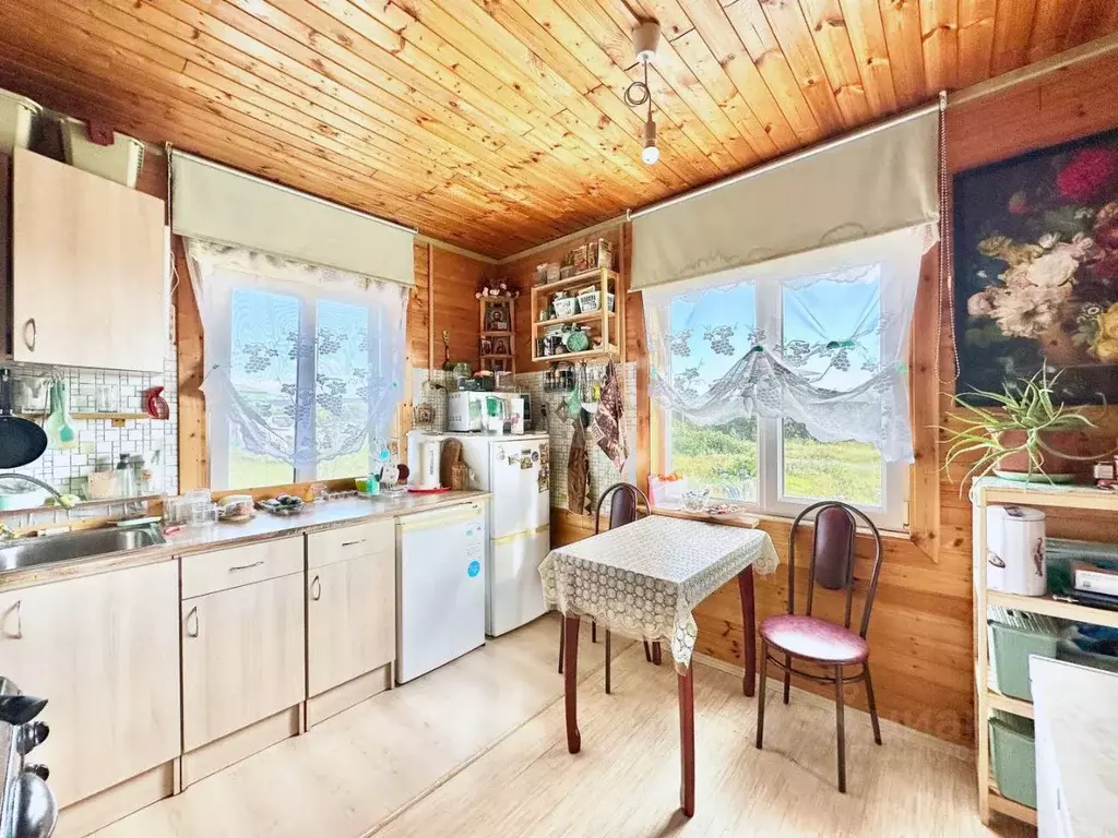 Дом в Камчатский край, Елизовский муниципальный округ, пос. Нагорный ... - Фото 1