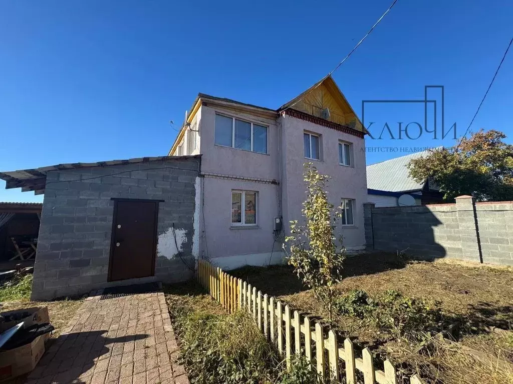 Дом в Башкортостан, Абзелиловский район, Таштимеровский сельсовет, д. ... - Фото 1