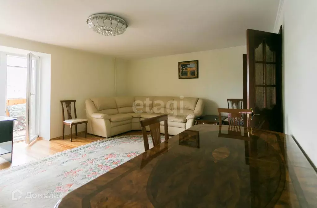 Продаётся 2-к квартира, 82 м - Фото 1