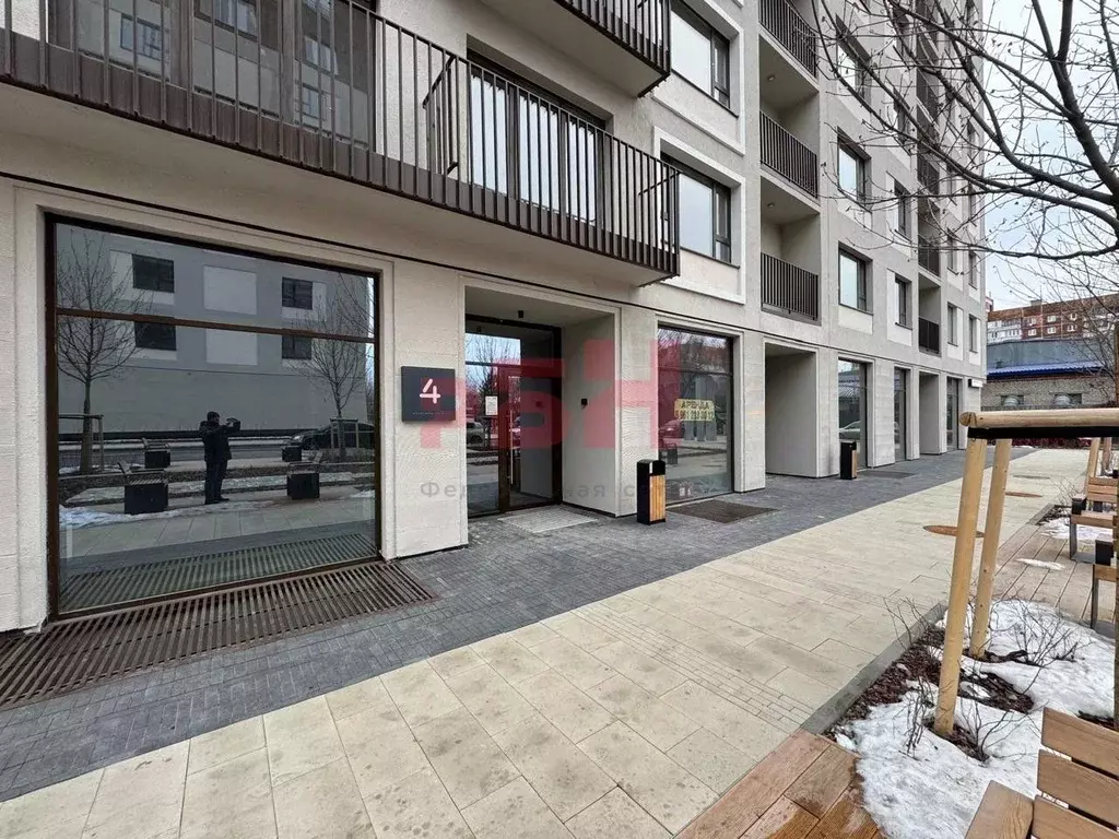 Помещение свободного назначения в Тюменская область, Тюмень ул. ... - Фото 1