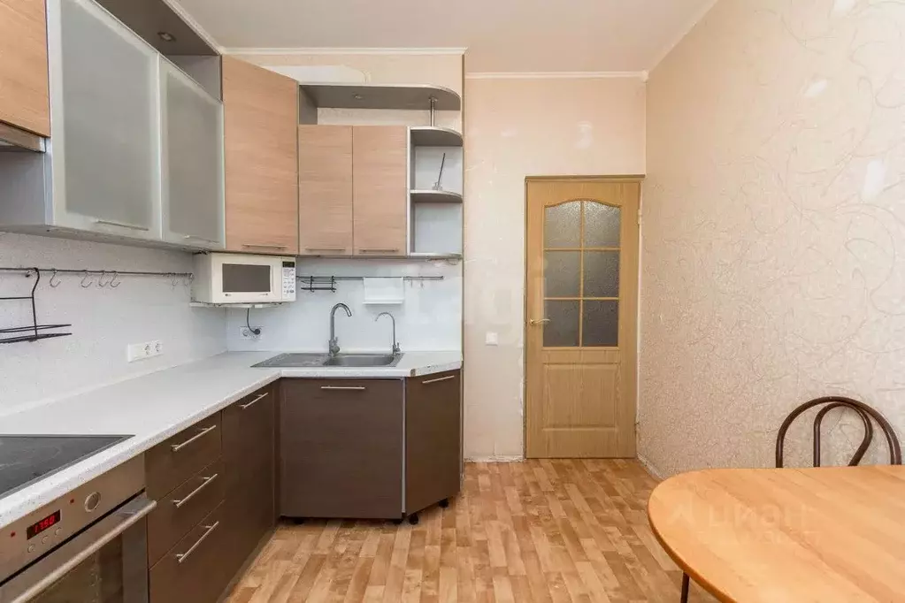 2-к кв. Тюменская область, Тюмень ул. Газовиков, 53 (43.7 м) - Фото 0
