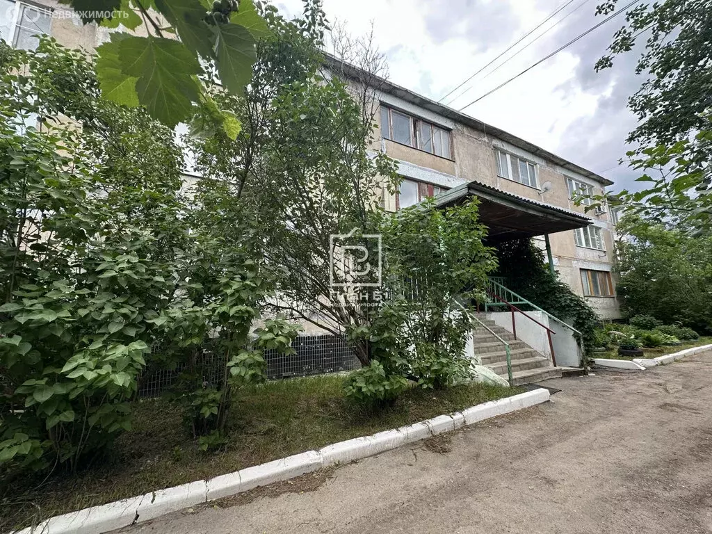 3-комнатная квартира: посёлок Пятовский, Октябрьская улица, 1 (71.9 м) - Фото 0