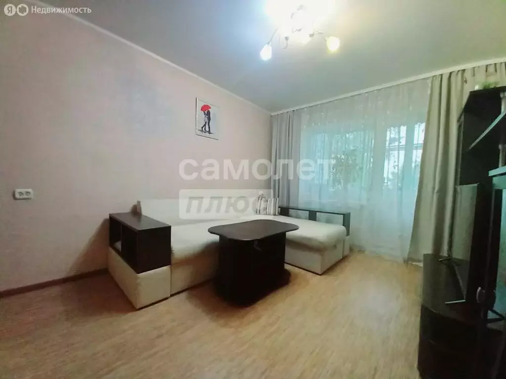 2-комнатная квартира: Комсомольск-на-Амуре, улица Аллея Труда, 57к2 ... - Фото 0