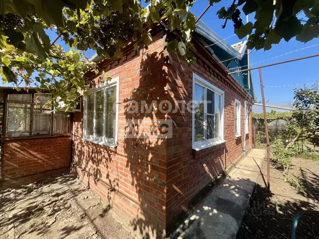 Дом в Краснодарский край, Тимашевский район, Медведовское с/пос, ... - Фото 2