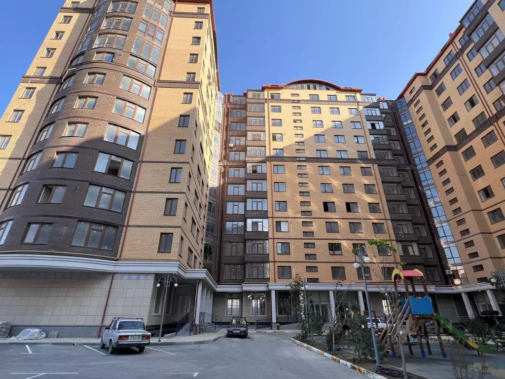 2-к кв. Дагестан, Каспийск ул. Магомедали Магомеджановa, 31Б (83.0 м) - Фото 2