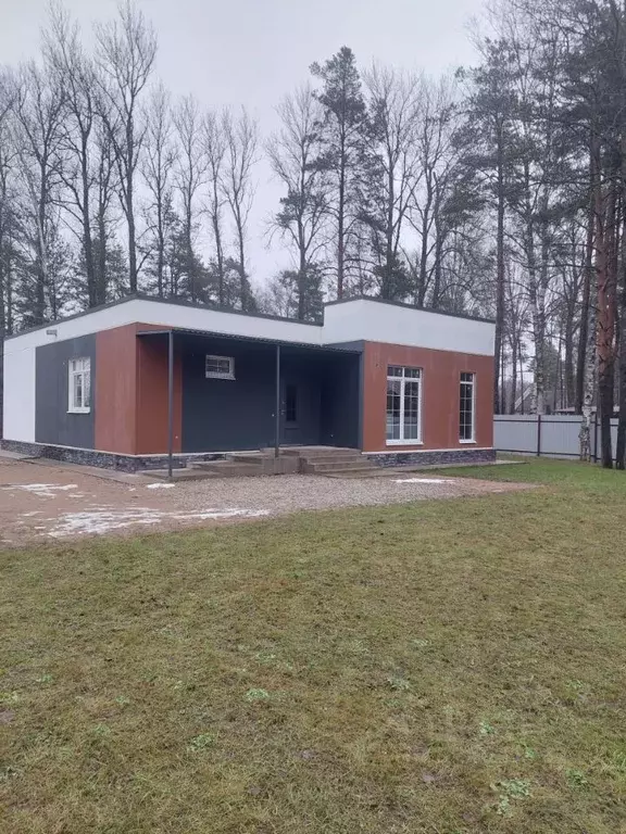 Дом в Псковская область, Псков Лесная ул. (150 м) - Фото 1