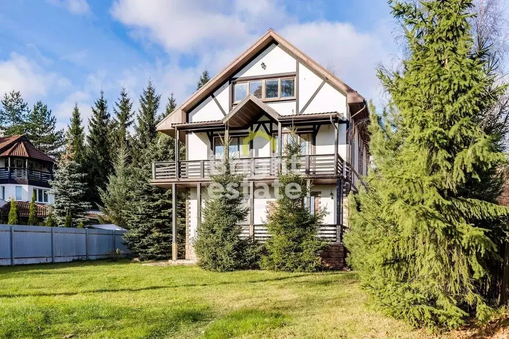 Дом в Московская область, Одинцовский городской округ, с. Усово, Усово ... - Фото 1