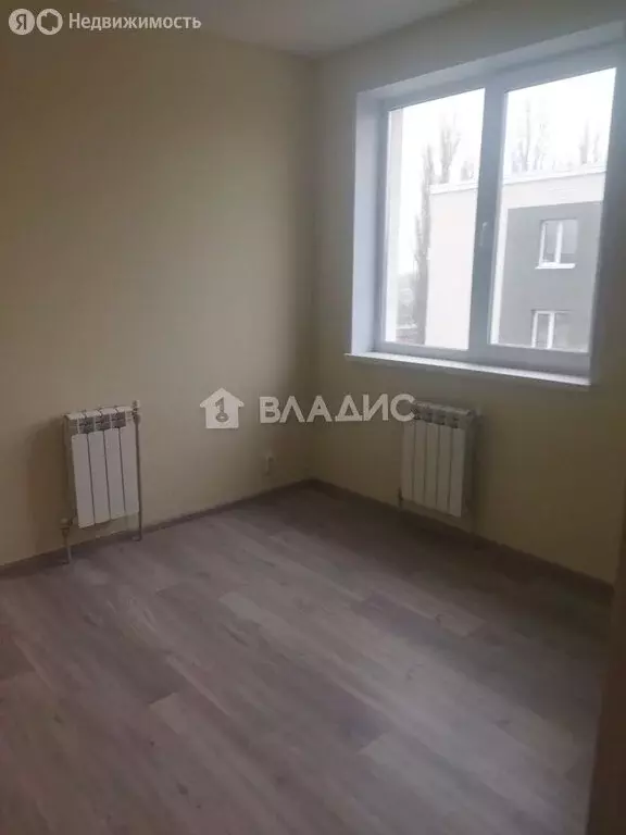 4-комнатная квартира: Шебекино, Железнодорожная улица, 2 (63 м) - Фото 1