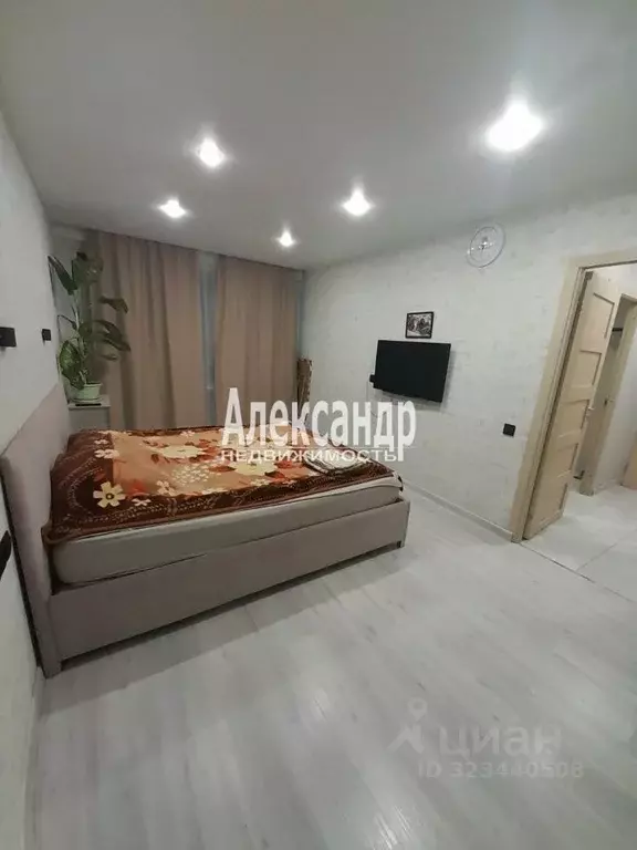 2-к кв. Санкт-Петербург просп. Космонавтов, 60 (42.0 м) - Фото 0