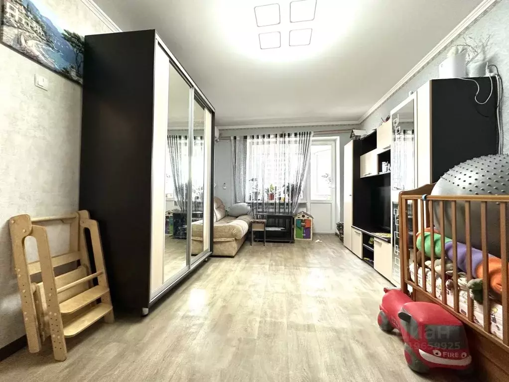 1-к кв. Крым, Симферополь ул. Кечкеметская, 96А (31.0 м) - Фото 1