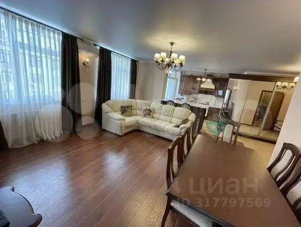 3-к кв. Краснодарский край, Геленджик ул. Грибоедова, 60А (100.0 м) - Фото 0