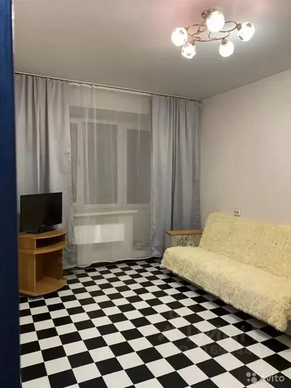 1-к кв. Хакасия, Черногорск ул. Калинина, 1 (30.0 м) - Фото 1