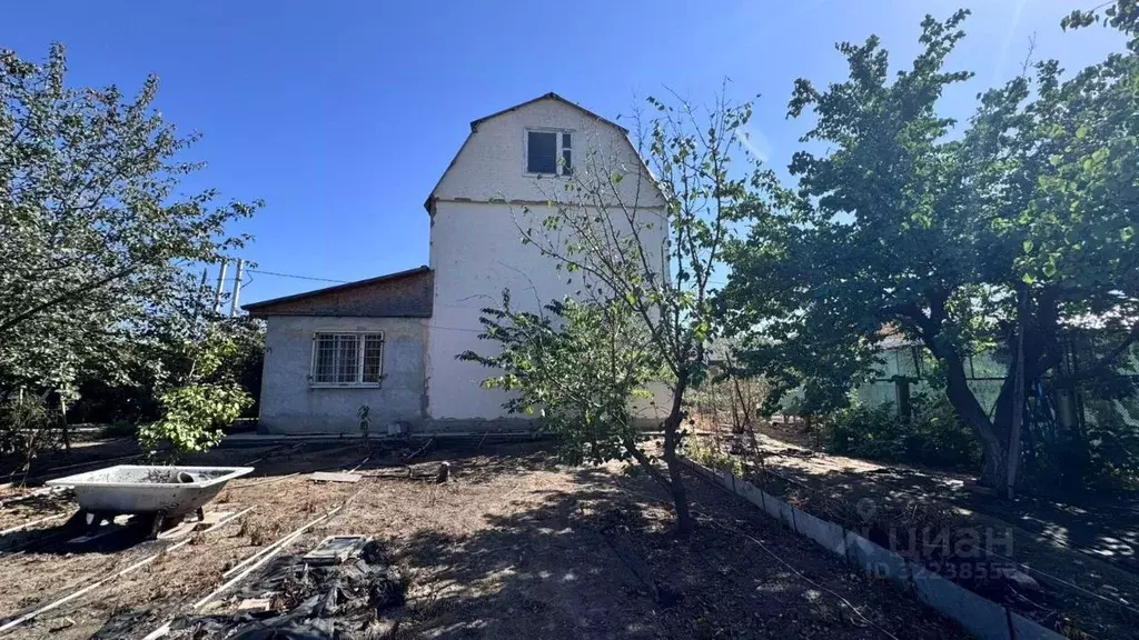 Дом в Астраханская область, Астрахань проезд Арбатский (143 м) - Фото 1