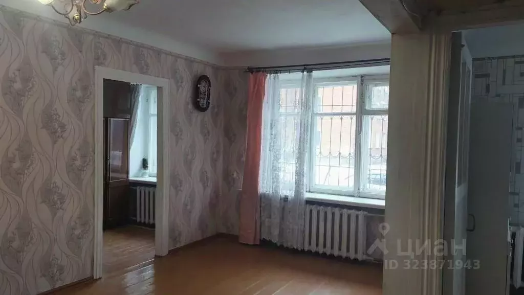 2-к кв. Омская область, Омск ул. 27-я Линия, 45 (42.5 м) - Фото 1