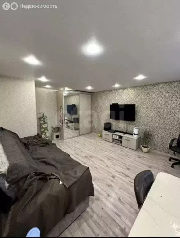 2-комнатная квартира: Ирбит, улица Карла Либкнехта, 9 (41 м) - Фото 2