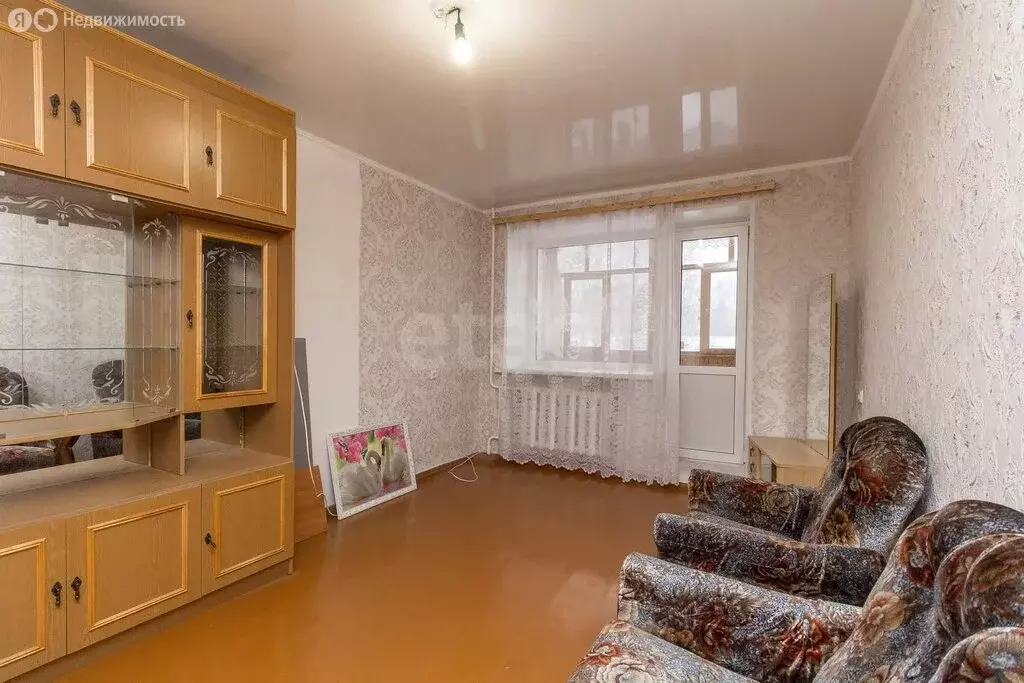 2-комнатная квартира: Тюмень, улица Белинского, 18 (43 м) - Фото 1