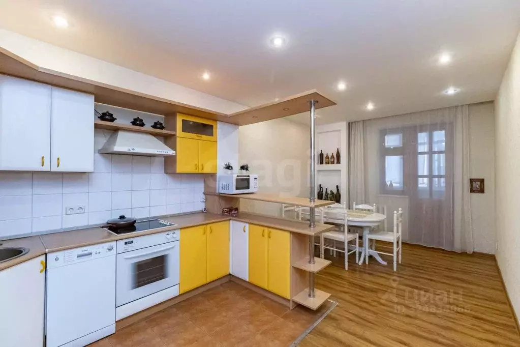 3-к кв. Тюменская область, Тюмень ул. Малыгина, 56к2 (102.7 м) - Фото 1