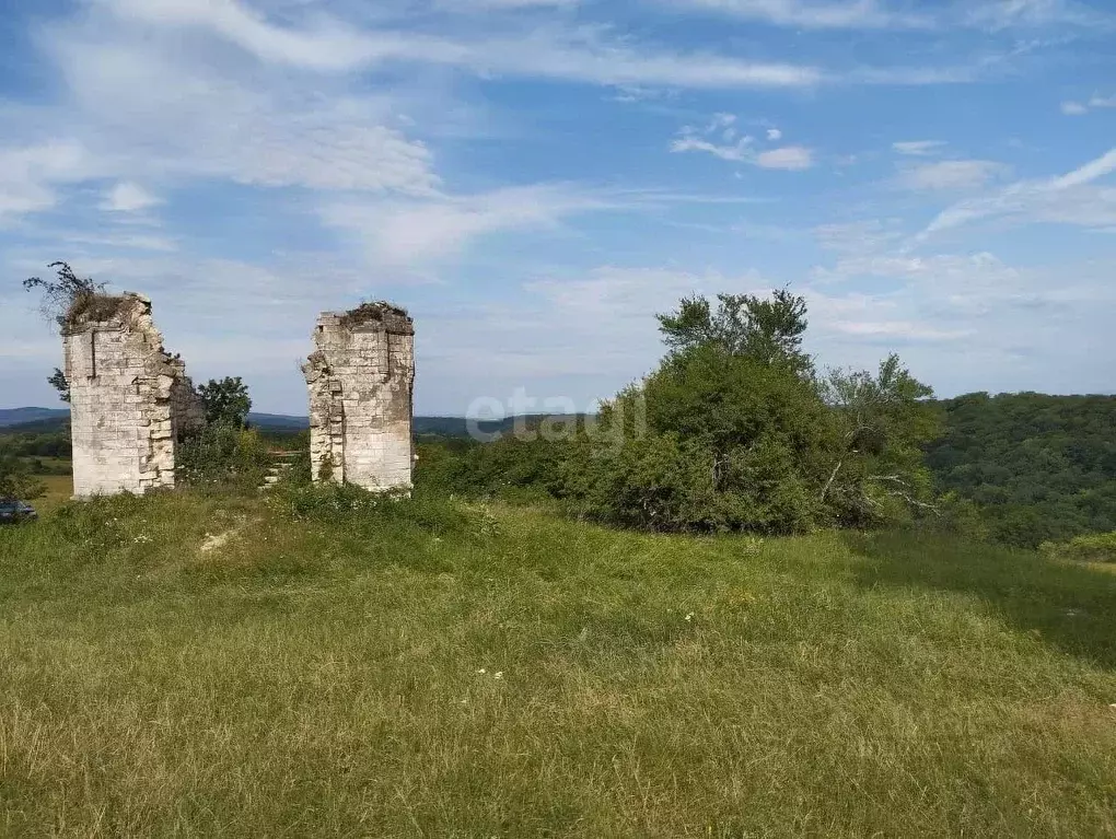 Участок в Адыгея, Майкопский район, Абадзехское с/пос, Новосвободная ... - Фото 0