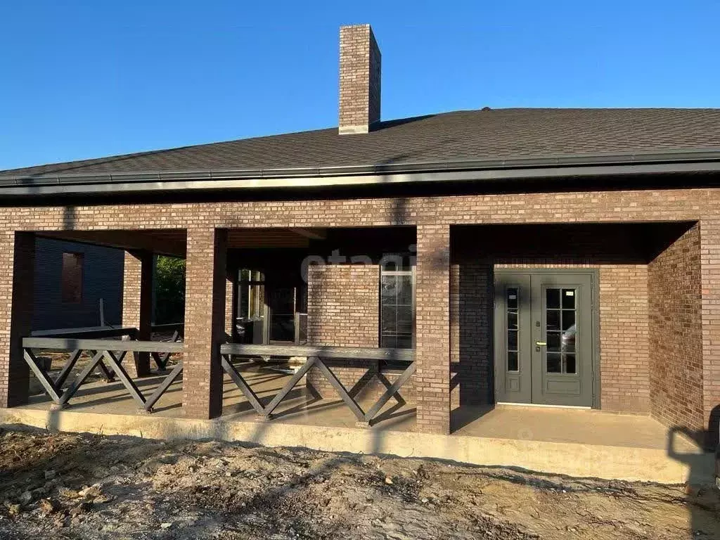 Дом в Ростовская область, Усть-Донецкий район, Апаринское с/пос, ... - Фото 1