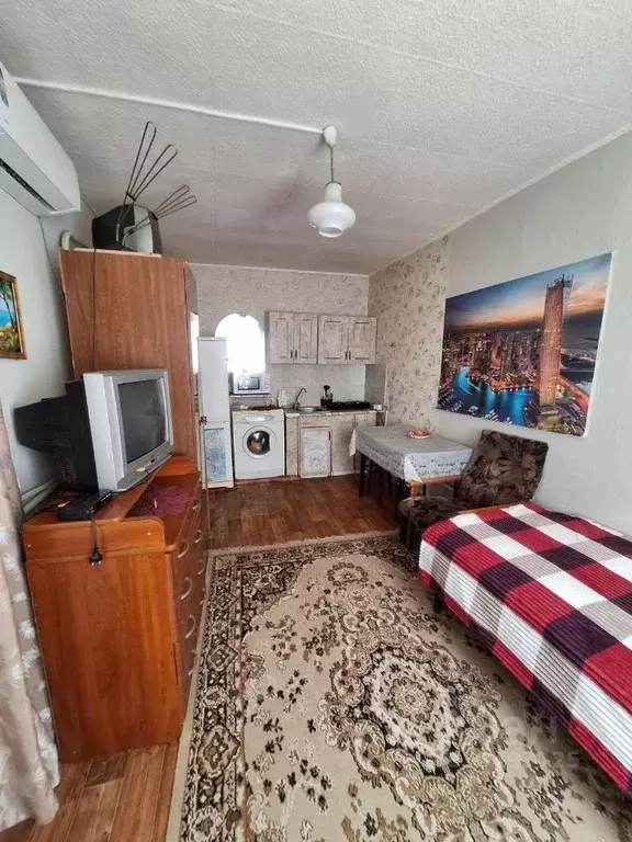 Студия Краснодарский край, Краснодар ул. Герцена, 29 (18.0 м) - Фото 2